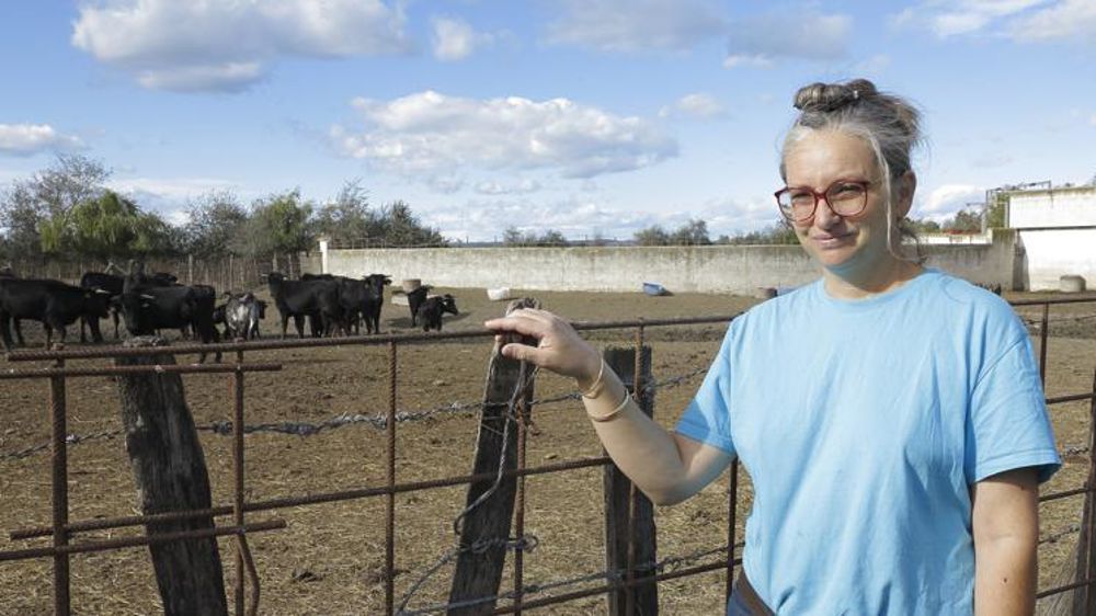 Anne-Marie Riboulet et son mari font de la vente directe depuis 1998 et réalisent 75 % de leurs ventes sur les salons ou en expédiant leurs produits aux particuliers. © Frédérique Ehrhard